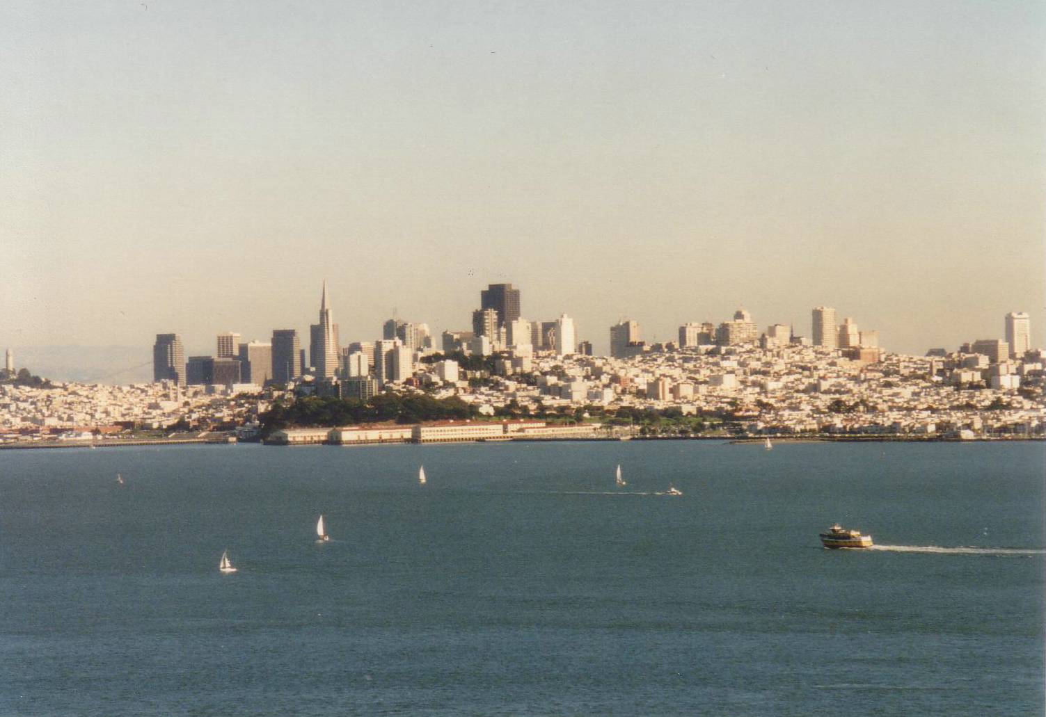 Ausicht auf San Francisco von der Golden Gate Bridge aus