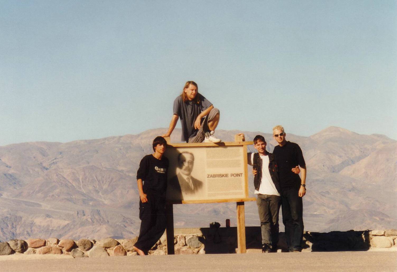 Eliha, J&uuml;rg, Tom Weilenmann und Stefan (von.....