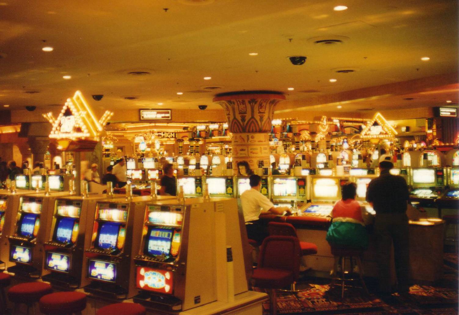 Das Kasino unseres Hotels (Luxor) in Las Vegas