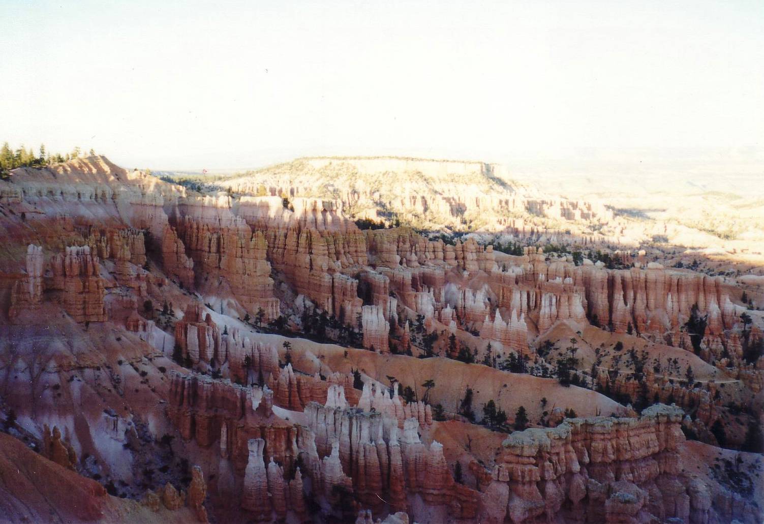 Der Bryce Canyon National Park prauml;sentiert sich kurz vo.....