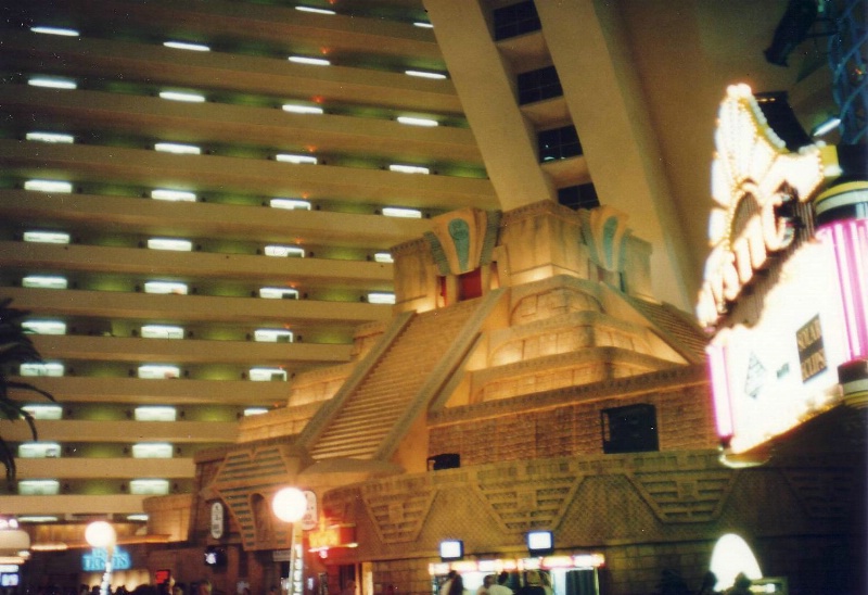 Die Lobby des Luxor Hotels in Las Vegas